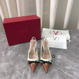 Picture of Valentino Shoes _SKUValentinosz35-40820270.5CMYY0808